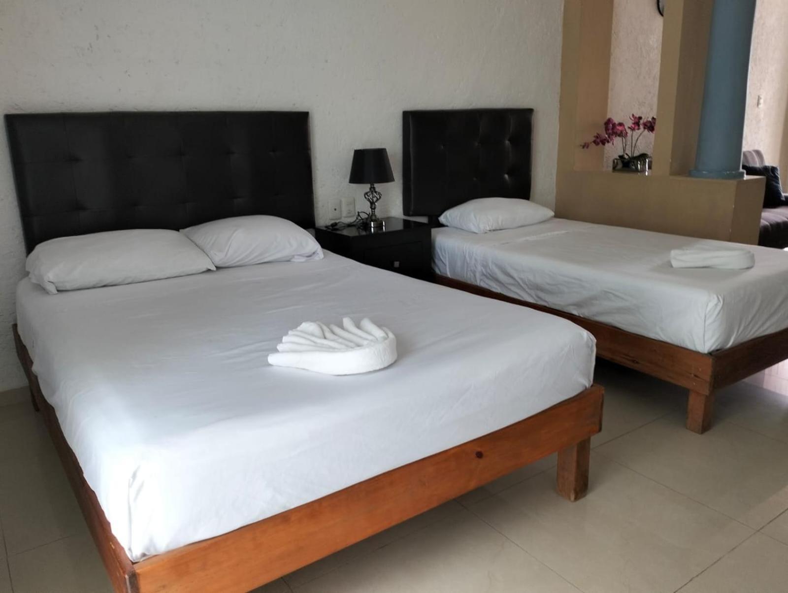 Hotel Dos Mundos, Isla קוזומל מראה חיצוני תמונה