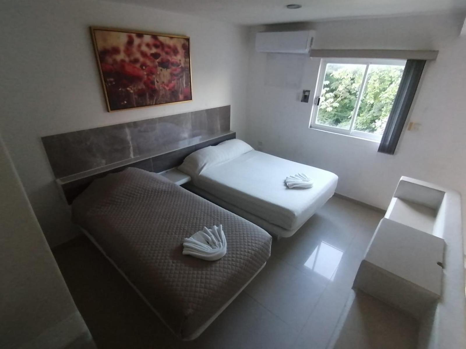 Hotel Dos Mundos, Isla קוזומל מראה חיצוני תמונה