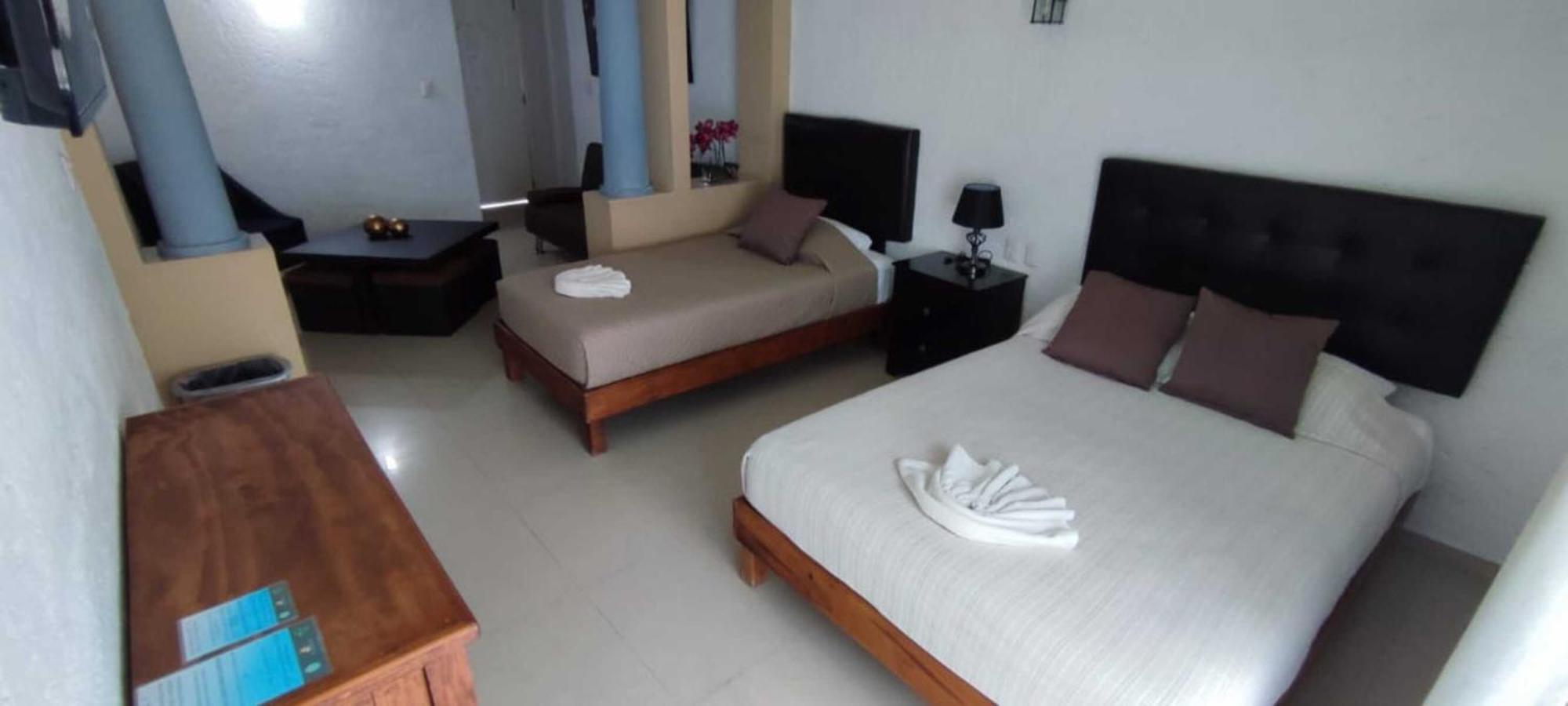 Hotel Dos Mundos, Isla קוזומל מראה חיצוני תמונה